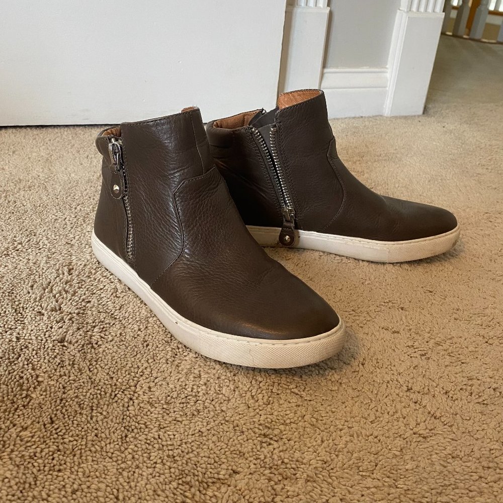 gentle souls by kenneth cole sneakers